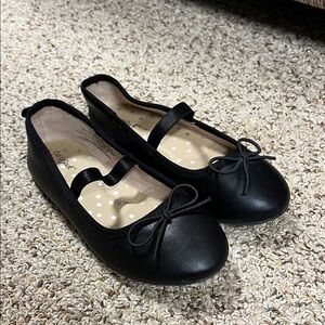 Cat & Jack Black Dress Shoes with Bow